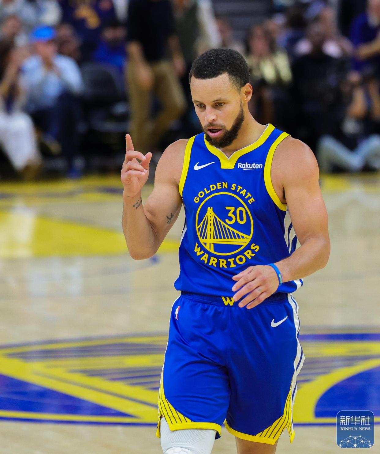 包含刚刚!清晨奥兰多魔术备战葡超NBA常规赛今夜热度飙升,金州勇士今晚完成体检的词条 包含刚刚!清晨奥兰多魔术备战葡超NBA常规赛今夜热度飙升,金州勇士今晚完成体检的词条